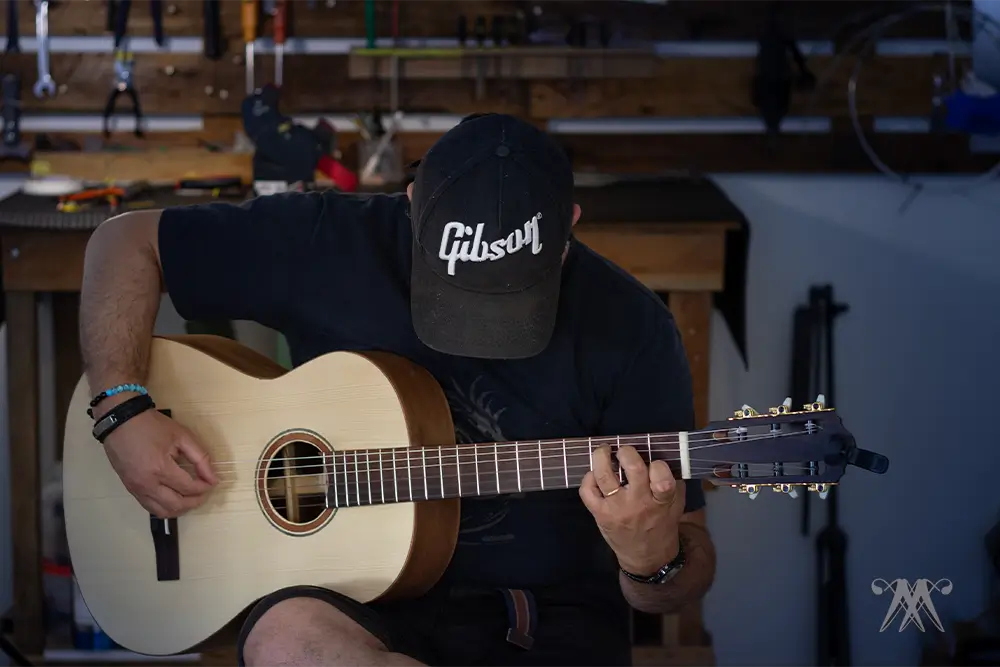 Como escolher o violão ideal para o seu estilo musical